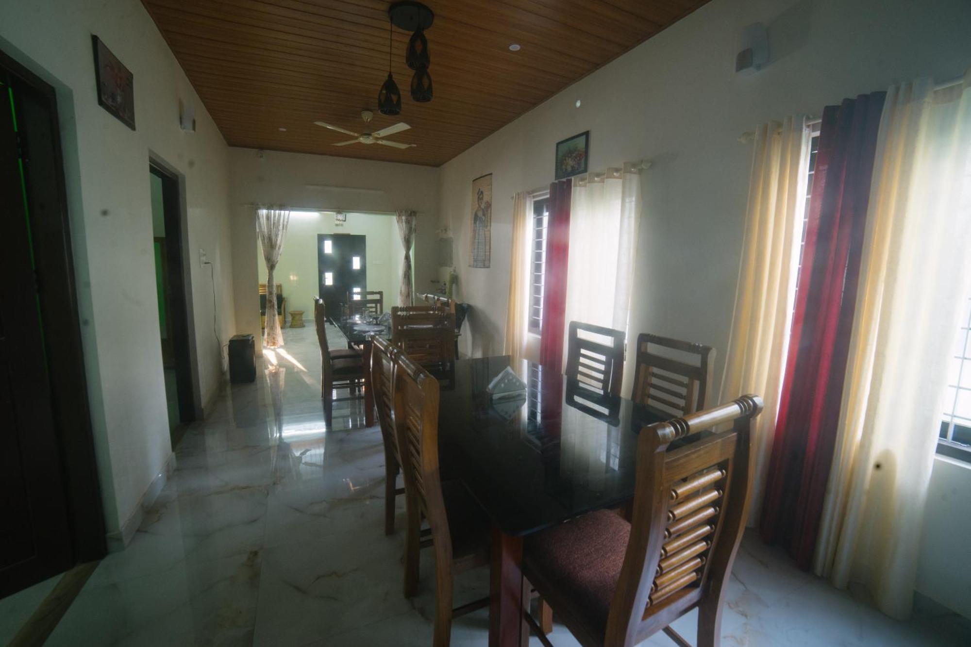 شقة Tulsi Kayal Retreat Champakulam المظهر الخارجي الصورة